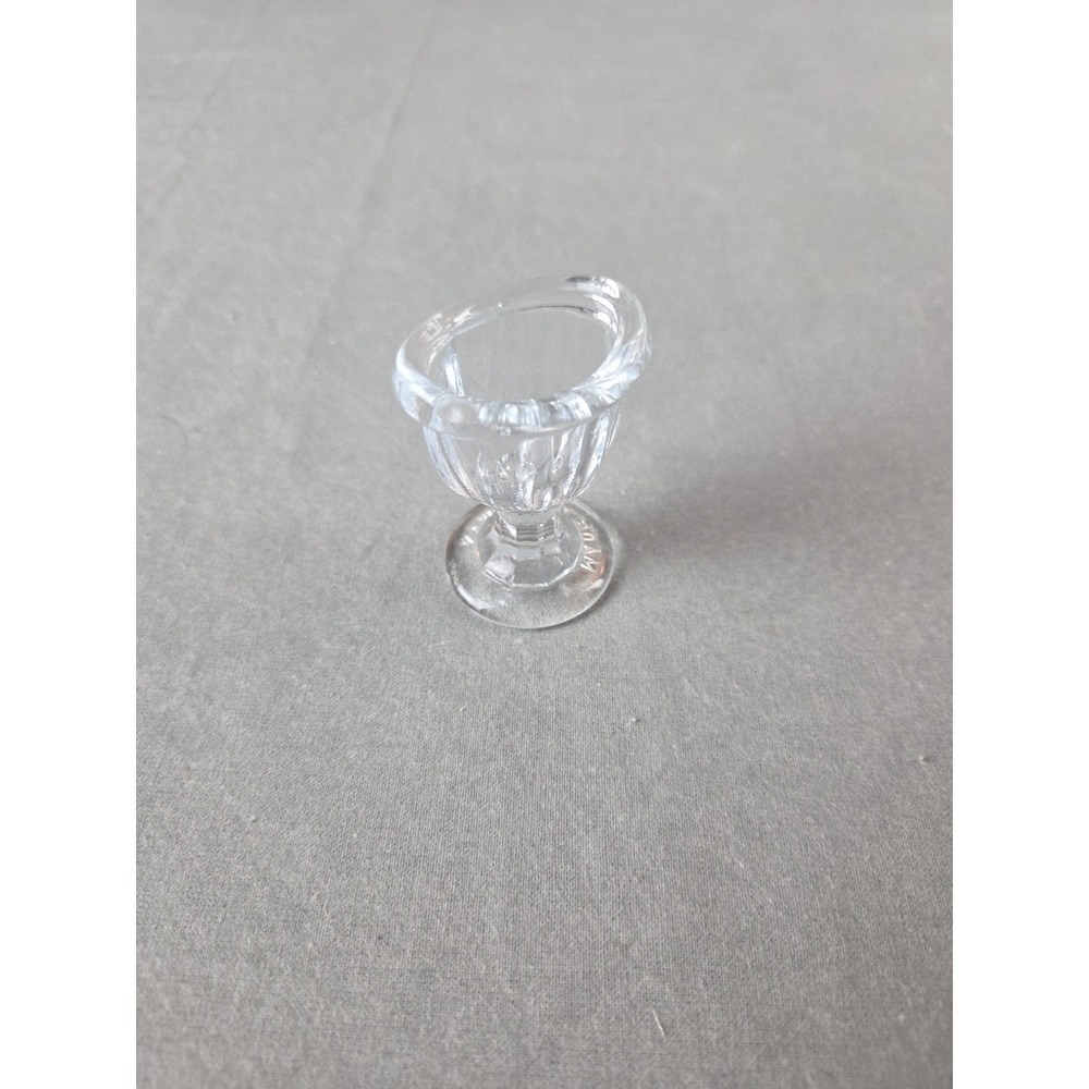 Vintage Clear Glass Eye Wash Cup, Excellent Condition